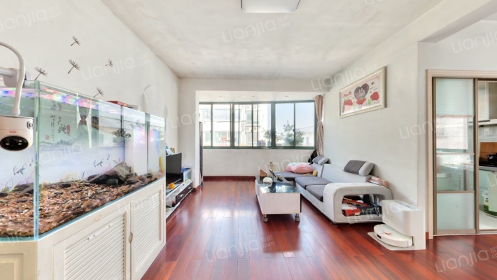 流虹家园二手房实景图