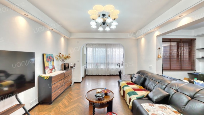 世茂璀璨天城星斓二手房实景图