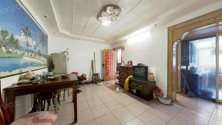 华中西路一百九十二号二手房实景图