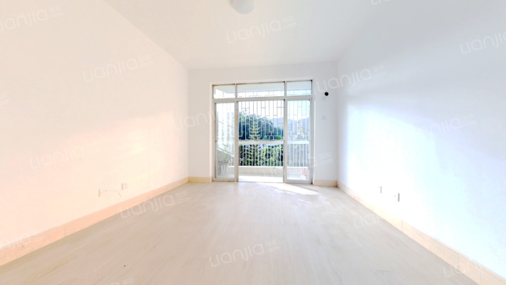 青湖山庄二手房实景图