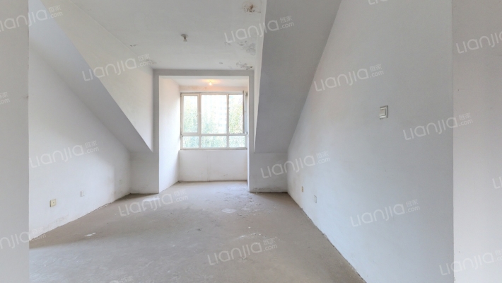 银亿德郡二手房实景图