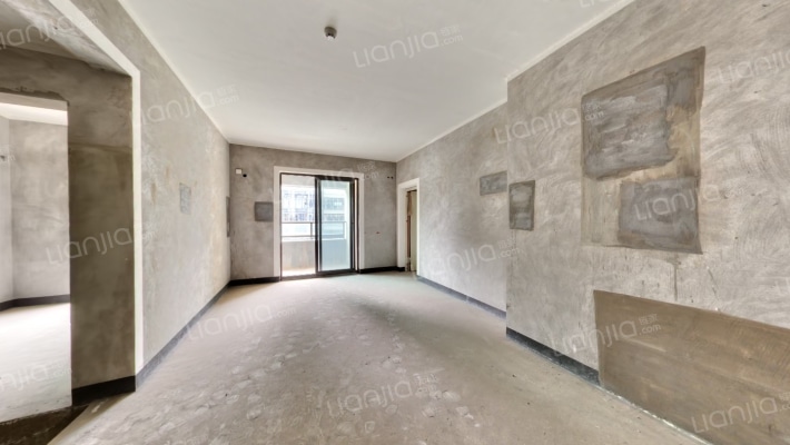 鲁能南渝星城三期二手房实景图