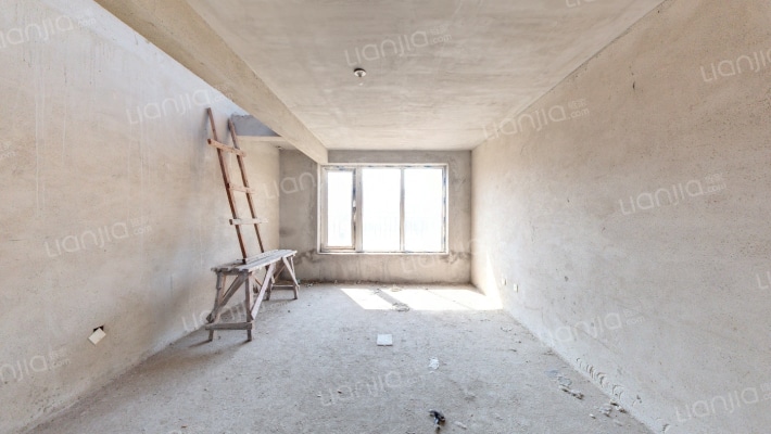 东皇君园一期二手房实景图