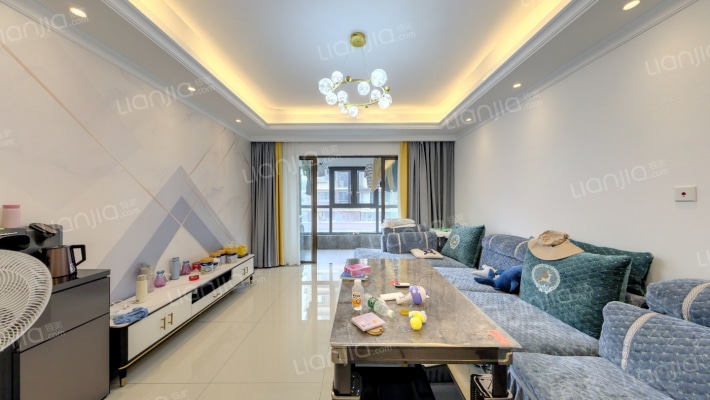 富力华庭二手房实景图