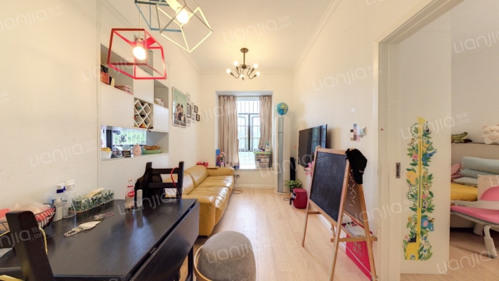 馨泉花园二手房实景图