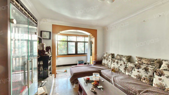 龙华花园二手房实景图