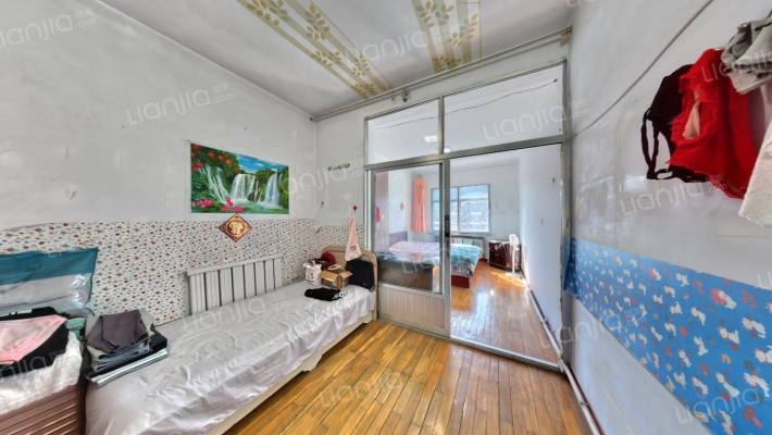 义勇散盘二手房实景图