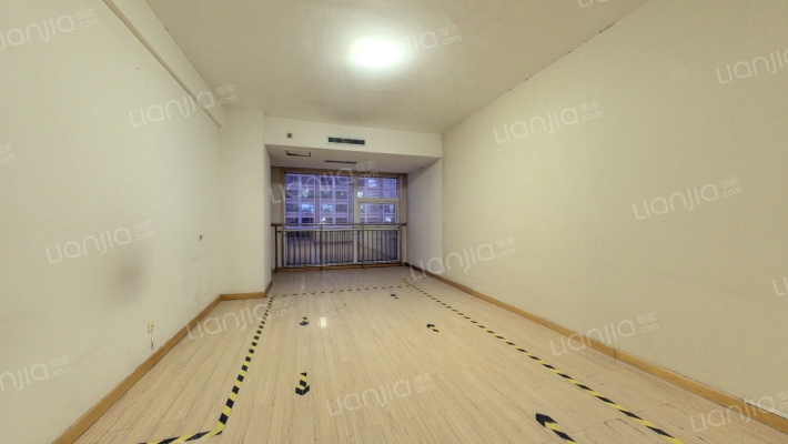 泰华水印二手房实景图