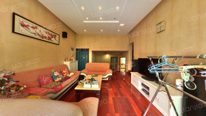 水天花园二手房实景图