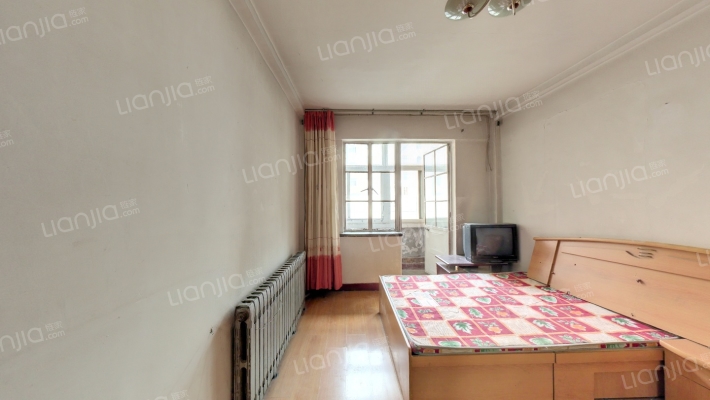 报社家属楼（南滨河中路）二手房实景图