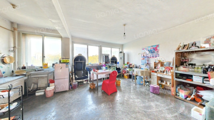 江南春天二手房实景图