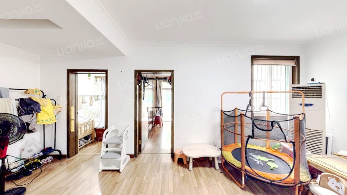 安农大六宿舍二手房实景图