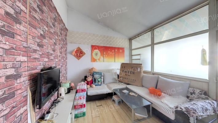 辛甸花园二手房实景图