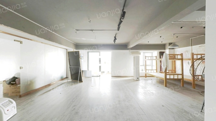 百乐大厦二手房实景图