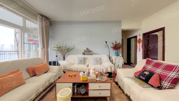 天赐龙都二手房实景图