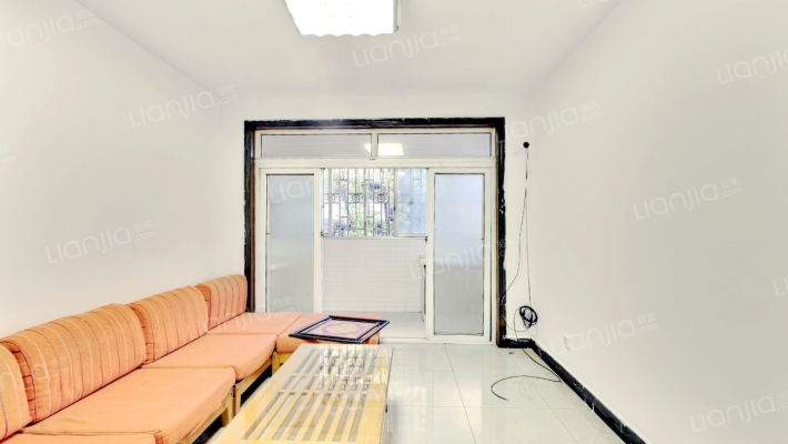 新建苑小区二手房实景图