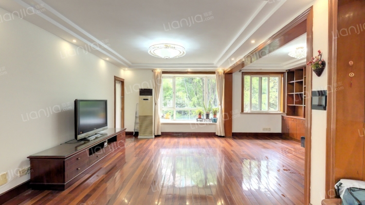 万科华尔兹二手房实景图