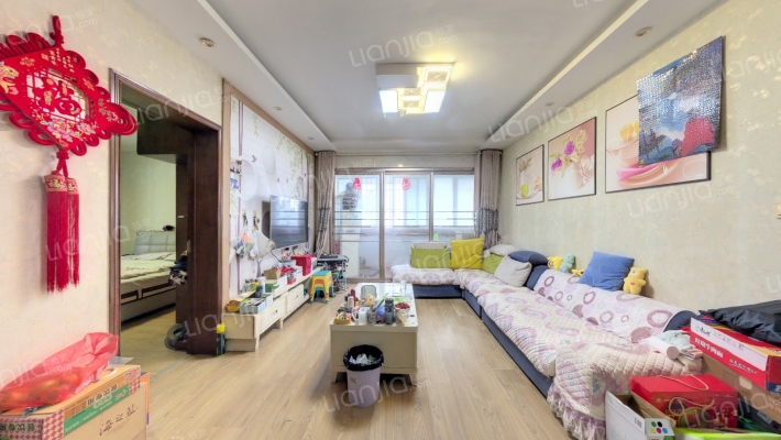 政法小区二手房实景图