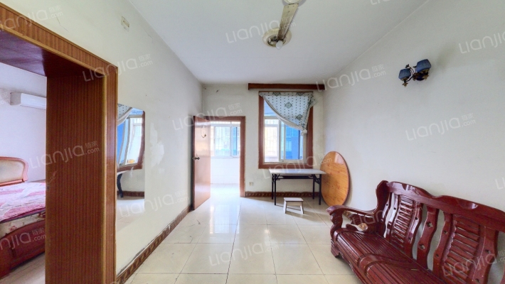 江西省二建象湖小区二手房实景图