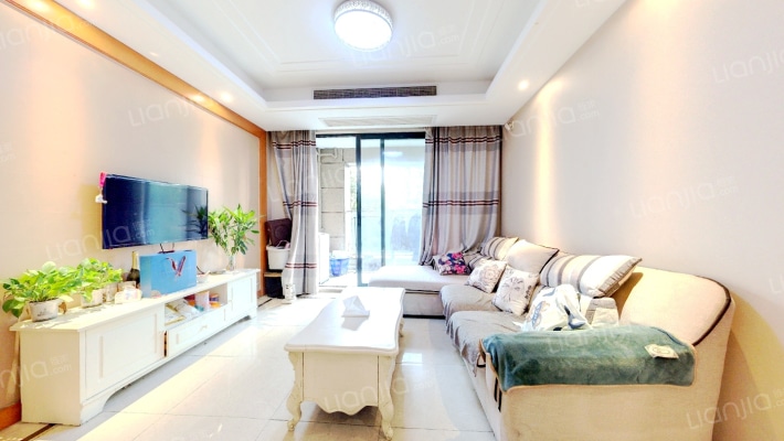 天城府二手房实景图