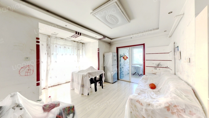 和泰红枫园二手房实景图