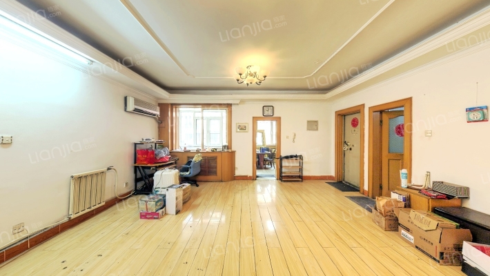 银河大厦(开发区)二手房实景图