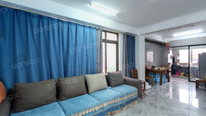 兴浦小区二手房实景图