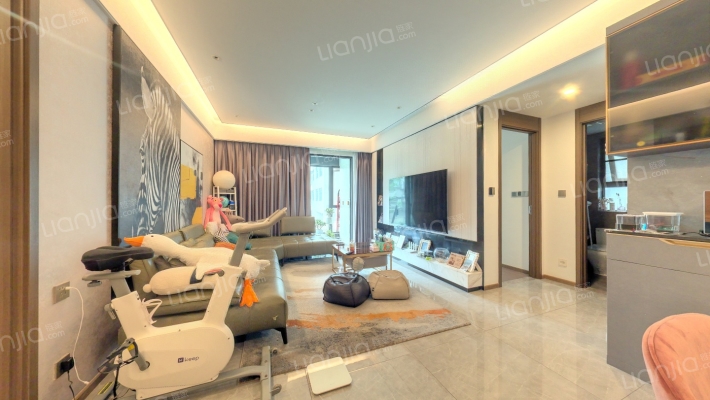 卓越云际二手房实景图