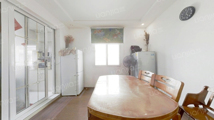 枣市街114号二手房实景图