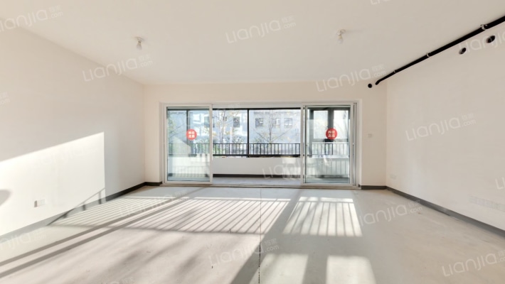 锦发广场锦江九悦北区二手房实景图