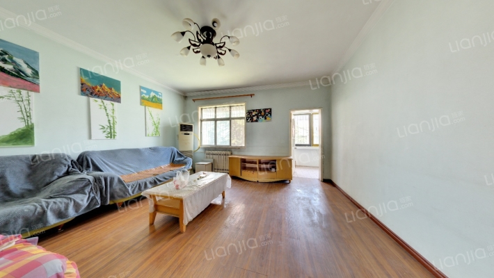 民航小区二手房实景图