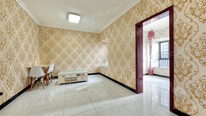 蓝光圣菲悦城二期二手房实景图