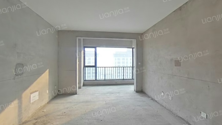 望樾府二手房实景图