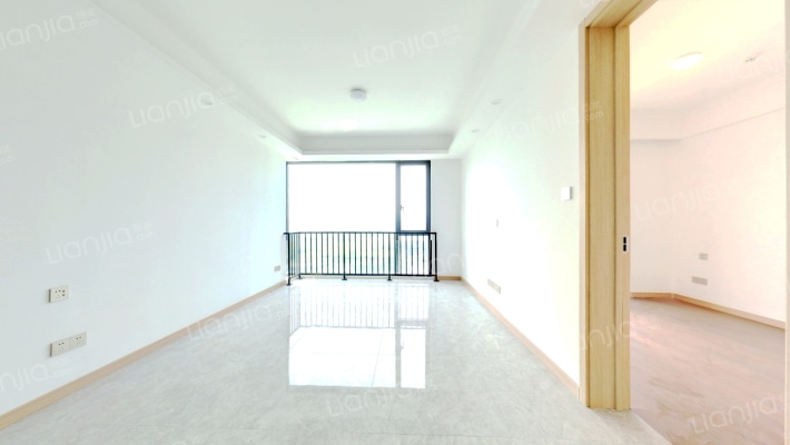 紫樾府二手房实景图