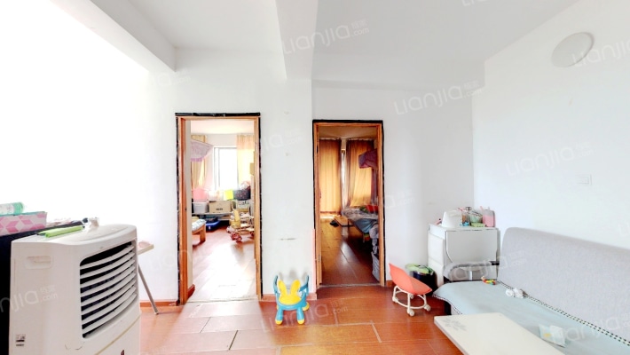 芦蓬家园二手房实景图