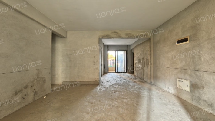 奥林清华花园二手房实景图