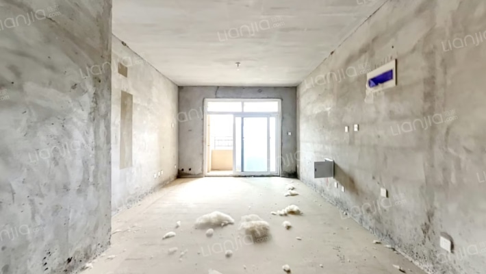 高尚嘉苑二手房实景图