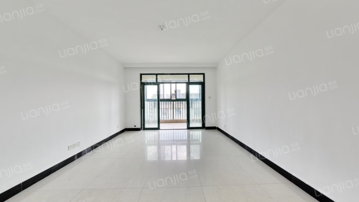 悦泽公寓二手房实景图