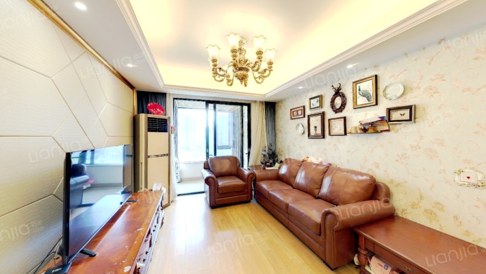 五矿崇文金城C区二手房实景图