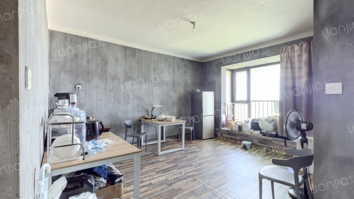 众安景海湾二手房实景图