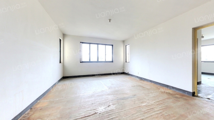 寺东嘉园二手房实景图