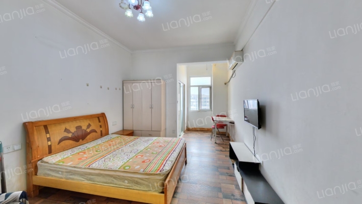 奥特莱斯V公寓二手房实景图