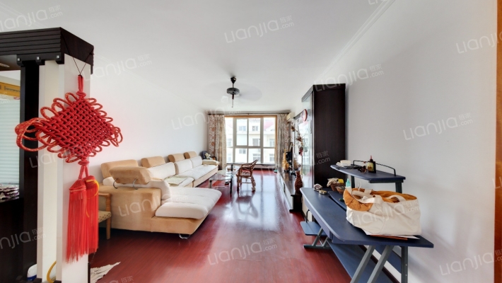 温泉花园二手房实景图