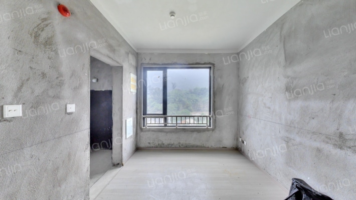 蓝地凤起阳光里二手房实景图