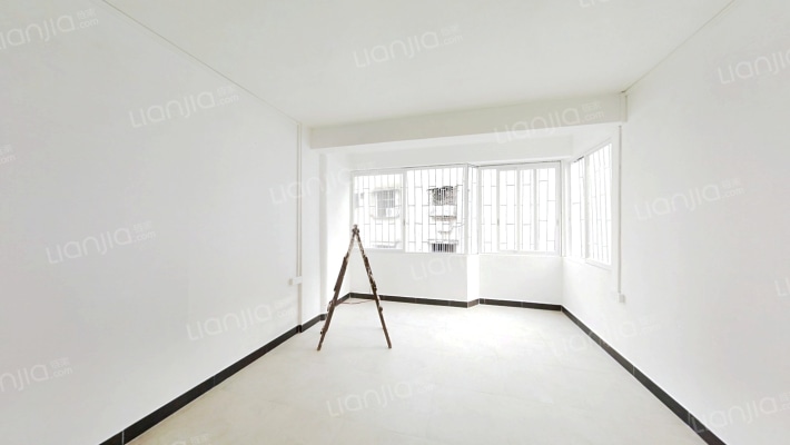 东苑路二手房实景图