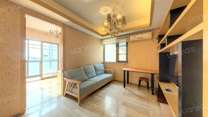 鹭岛国际四期二手房实景图