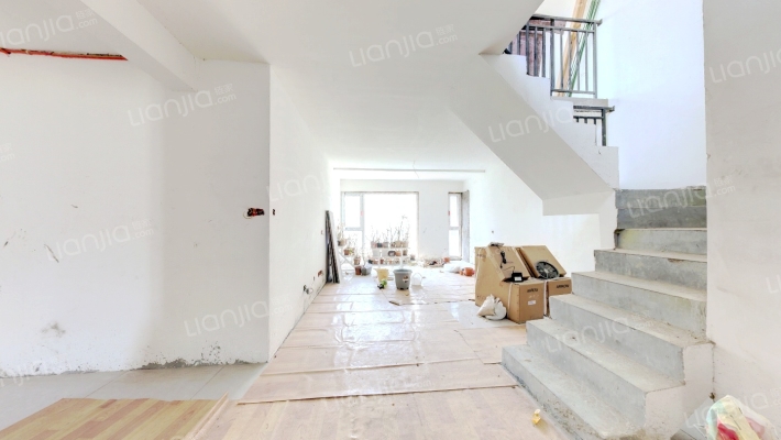 万德麒麟公馆二期二手房实景图