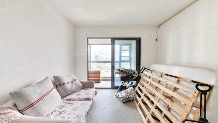 金地悦峰里二手房实景图