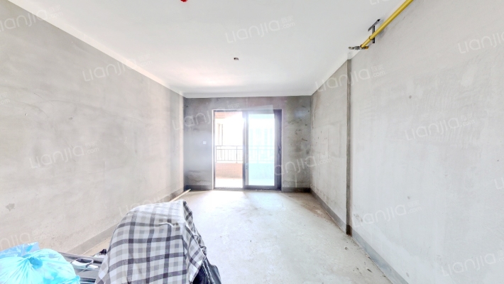 翡翠城2期二手房实景图