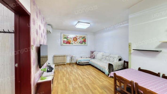 龙海家园D区二手房实景图